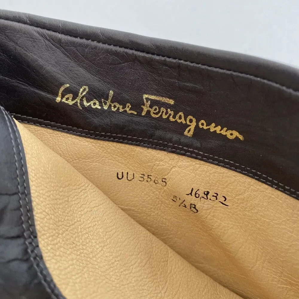Vintage Salvatore Ferragamo Gray Leather Tall Zip Up Knee-High Boots Size 5 1/2 - Picture 7 of 7